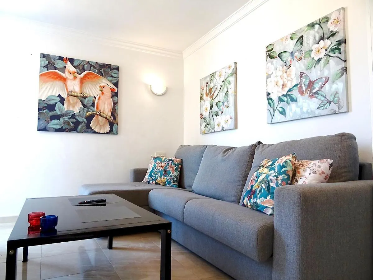 City Centre Vacation ! With Sea And Mountain Views In The Heart Of Fuengirola